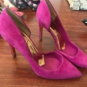 New Ted Baker pink suede stiletto pumps size 40/10